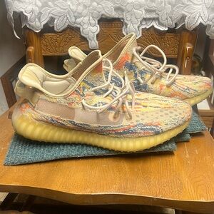 Yeezy 350 V2, OAT, size 13, barely worn. No box, no sole. LIKE NEW!!